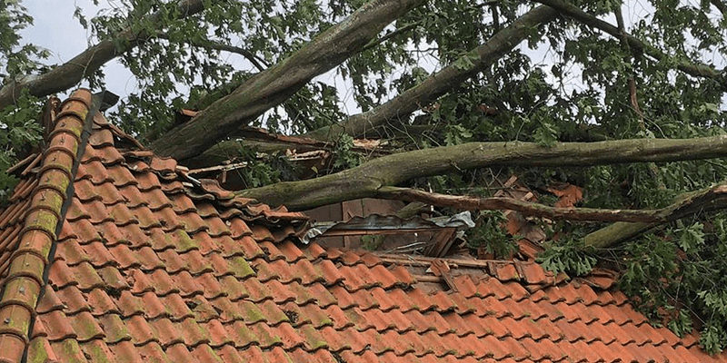 Dakdekken stormschade
